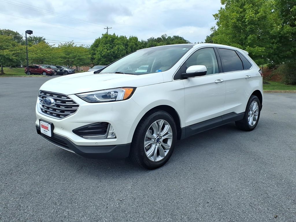 2022 Ford Edge Titanium