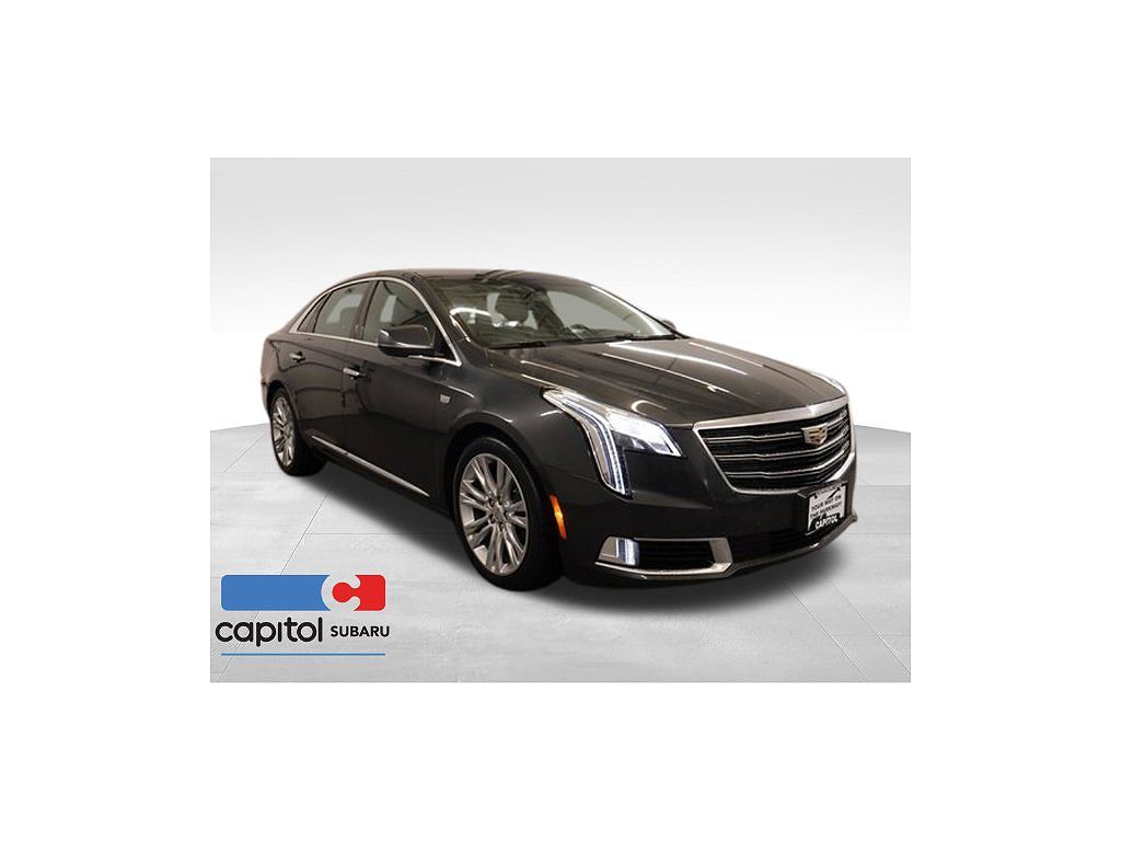 2018 CADILLAC XTS Luxury