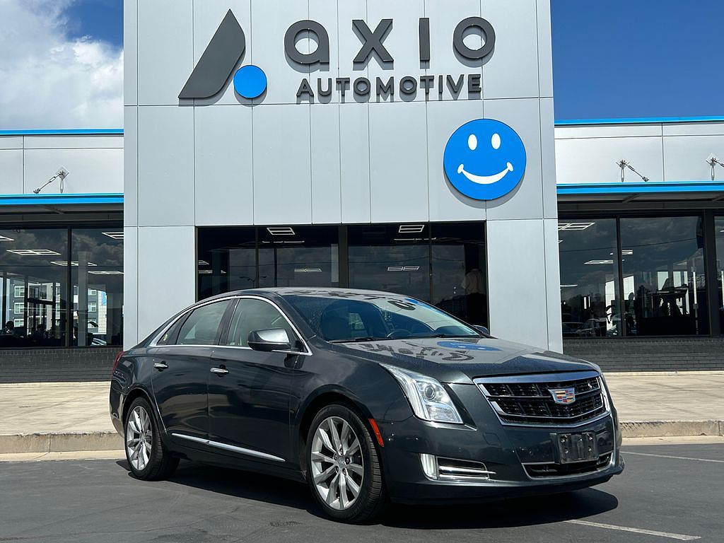 2016 CADILLAC XTS Luxury Collection