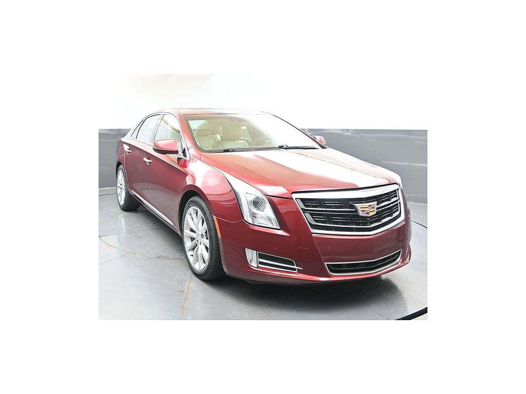 2017 CADILLAC XTS Luxury