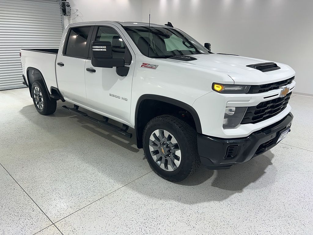 2025 Chevrolet Silverado 2500HD Custom