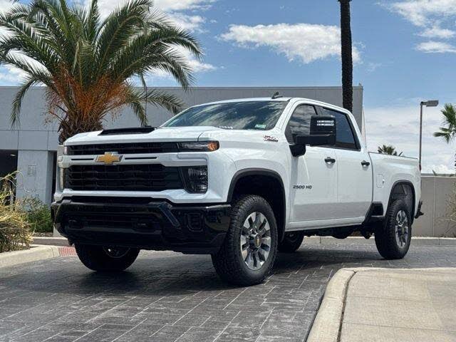 2026 Chevrolet Silverado 2500 Custom