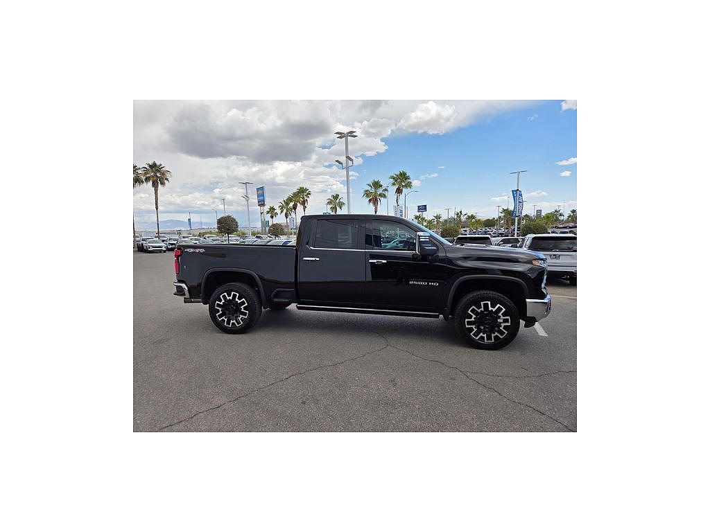 2025 Chevrolet Silverado 2500HD LTZ