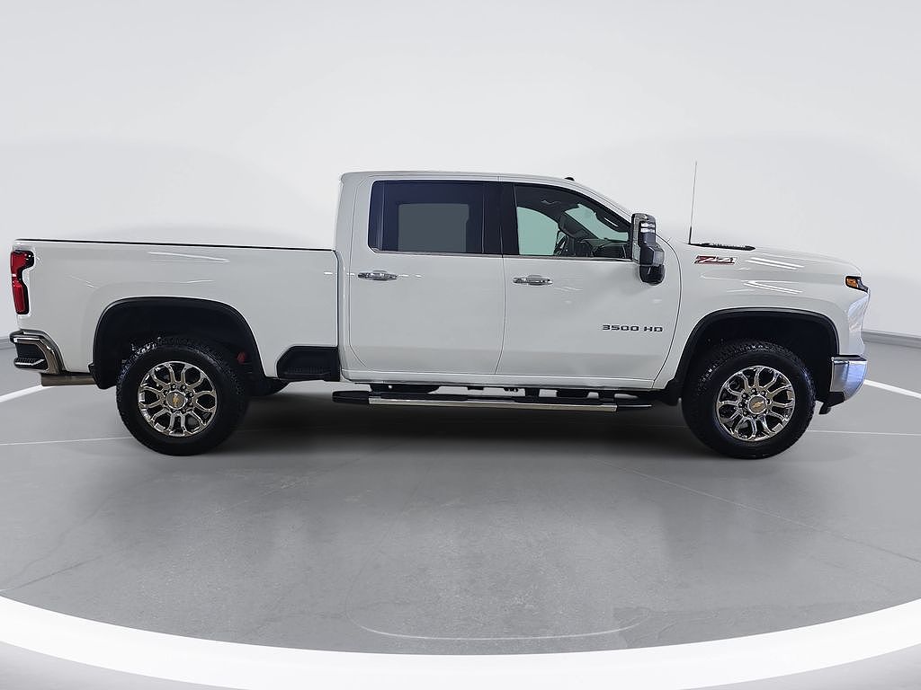 2026 Chevrolet Silverado 3500HD LTZ