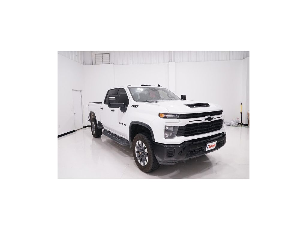 2024 Chevrolet Silverado 2500 HD Custom