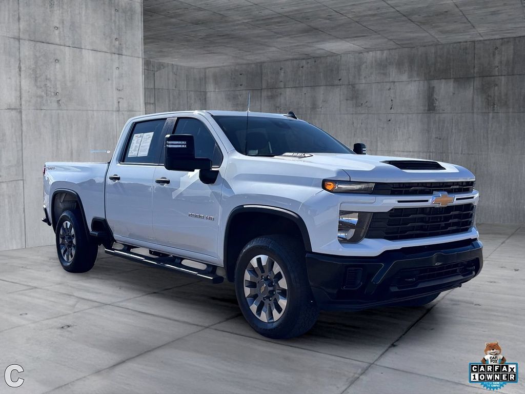 2024 Chevrolet Silverado 2500 HD Custom