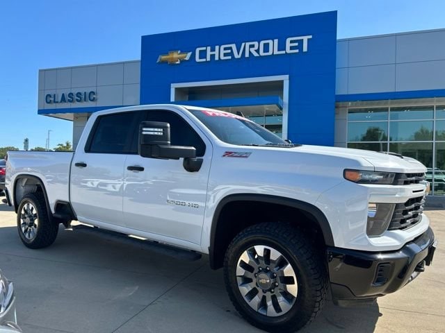 2024 Chevrolet Silverado 2500 HD Custom