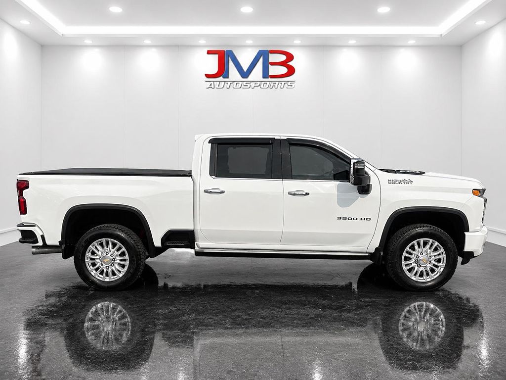 2022 Chevrolet Silverado 3500HD High Country
