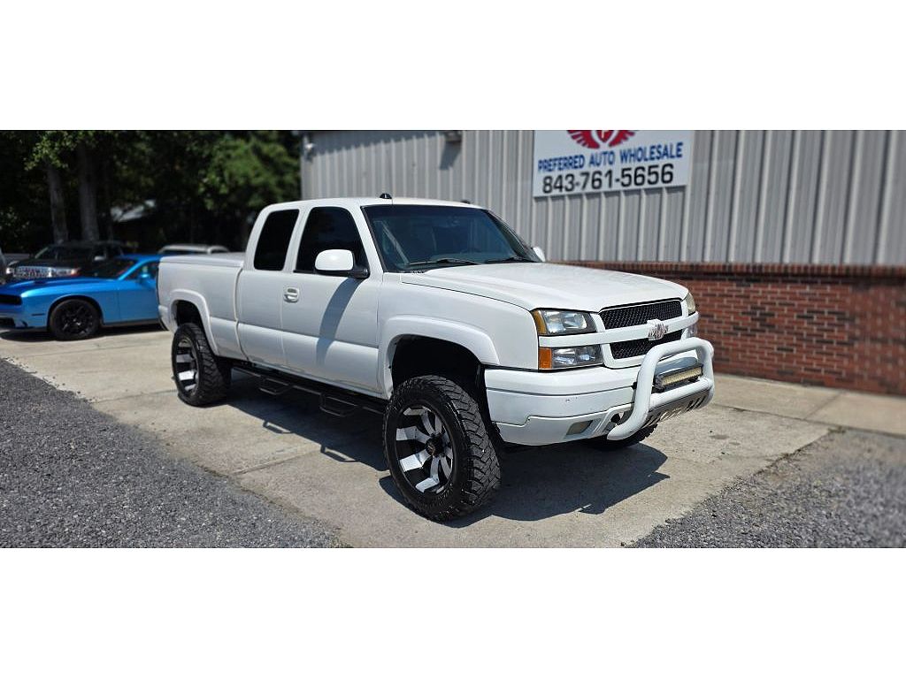 2004 Chevrolet Silverado 1500 Work Truck