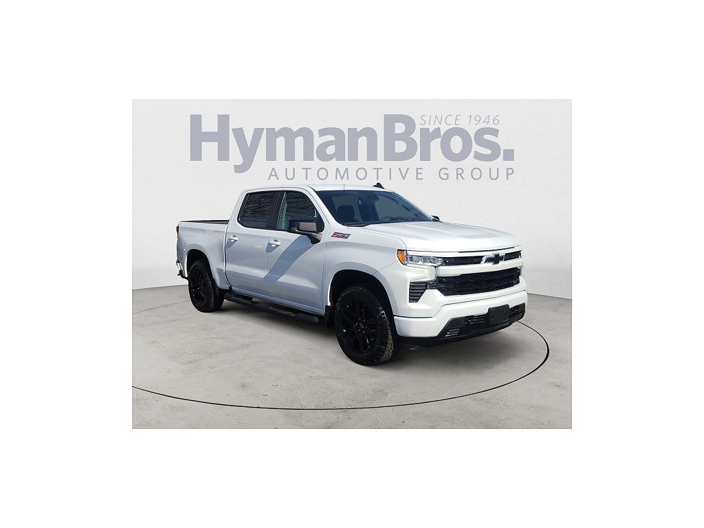 2022 Chevrolet Silverado 1500 4WD Crew Cab RST Z71, 20 Black Wheels