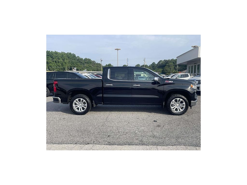 2024 Chevrolet Silverado 1500 LTZ