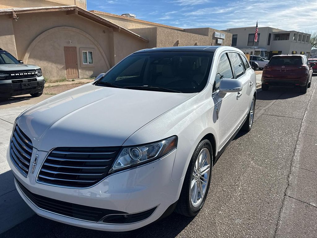 2017 Lincoln MKT