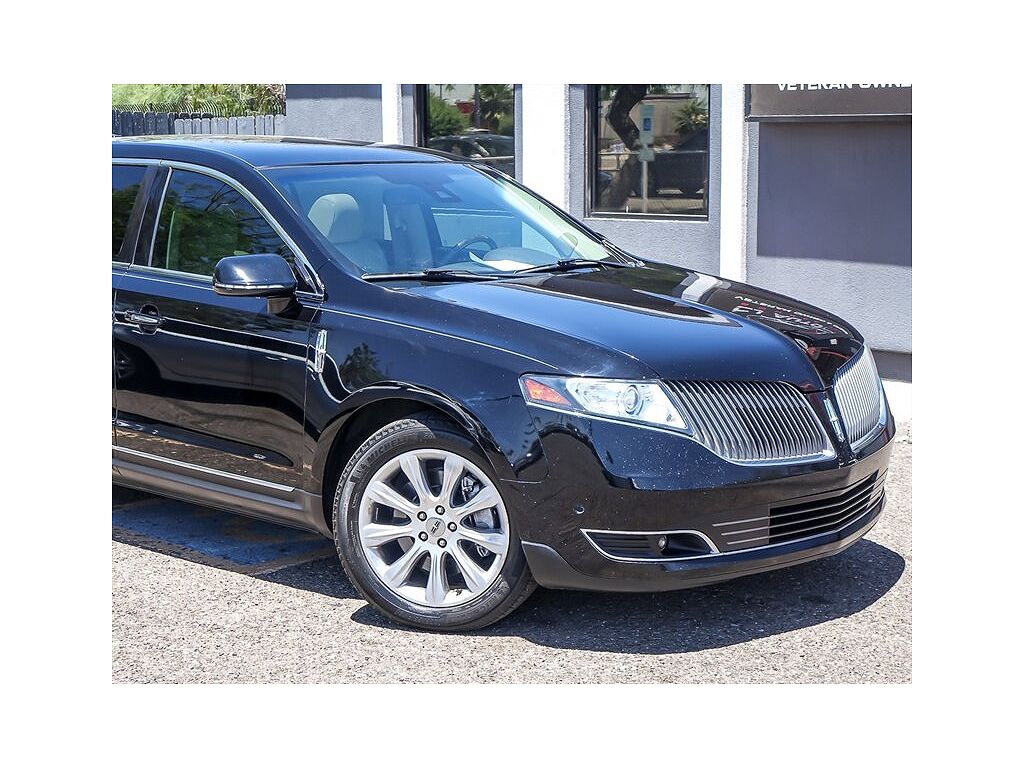 2016 Lincoln MKT