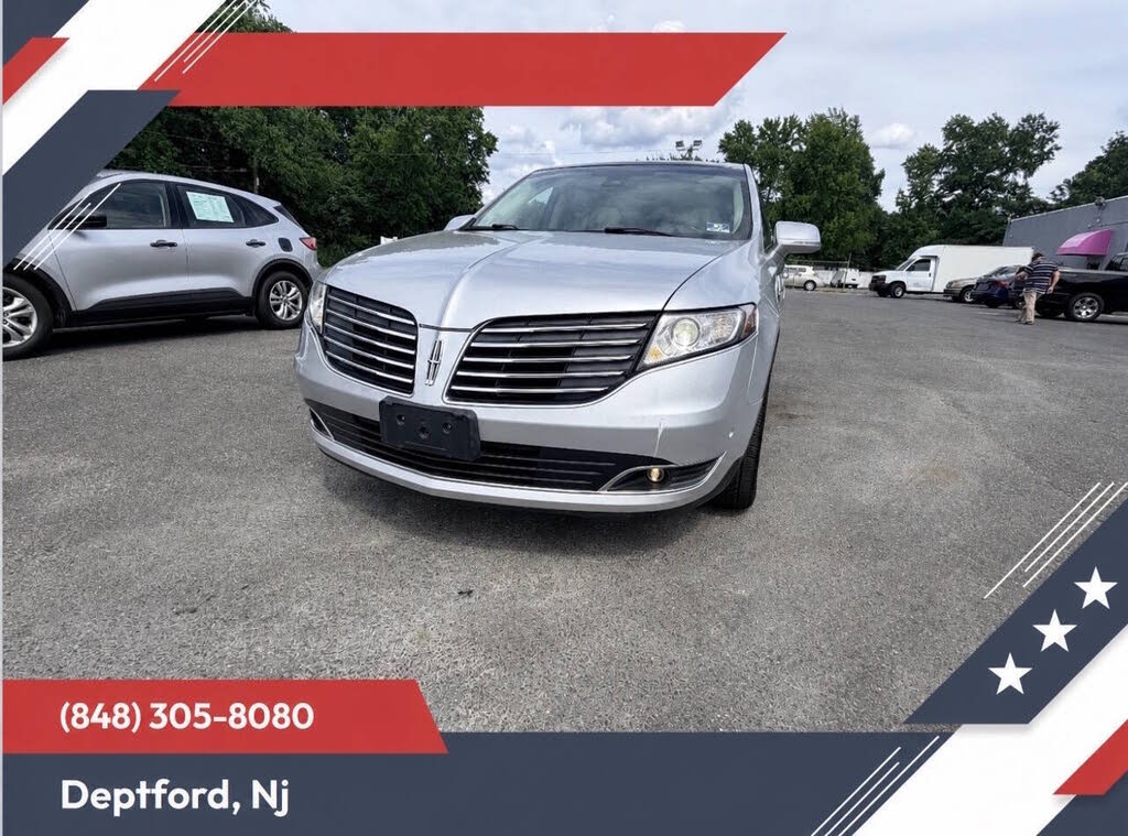 2019 Lincoln MKT Reserve