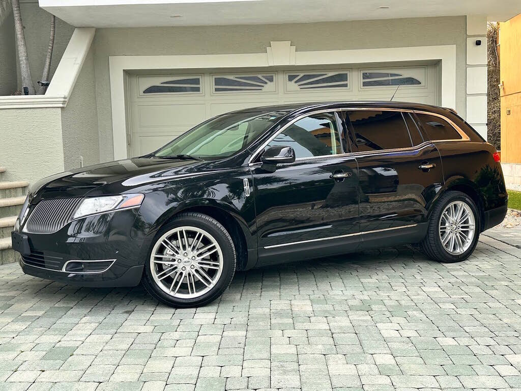 2015 Lincoln MKT