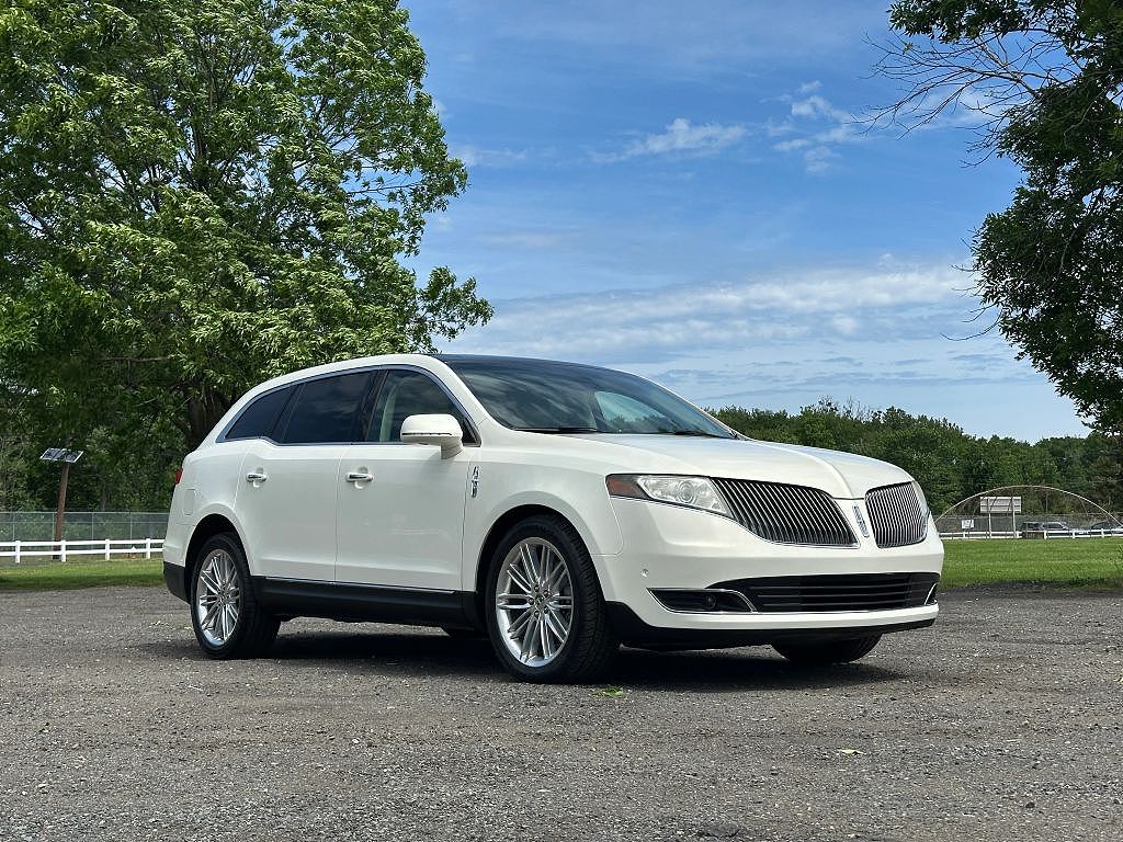 2013 Lincoln MKT