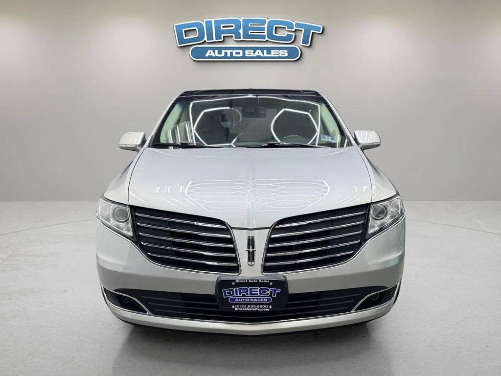2019 Lincoln MKT Reserve