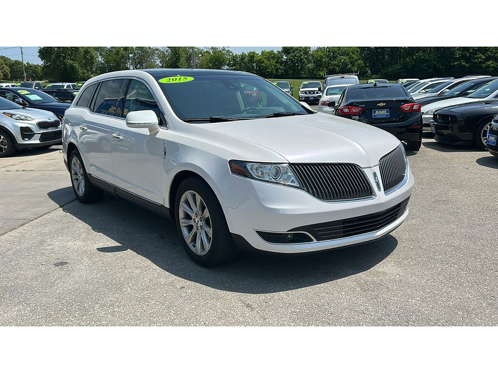 2015 Lincoln MKT