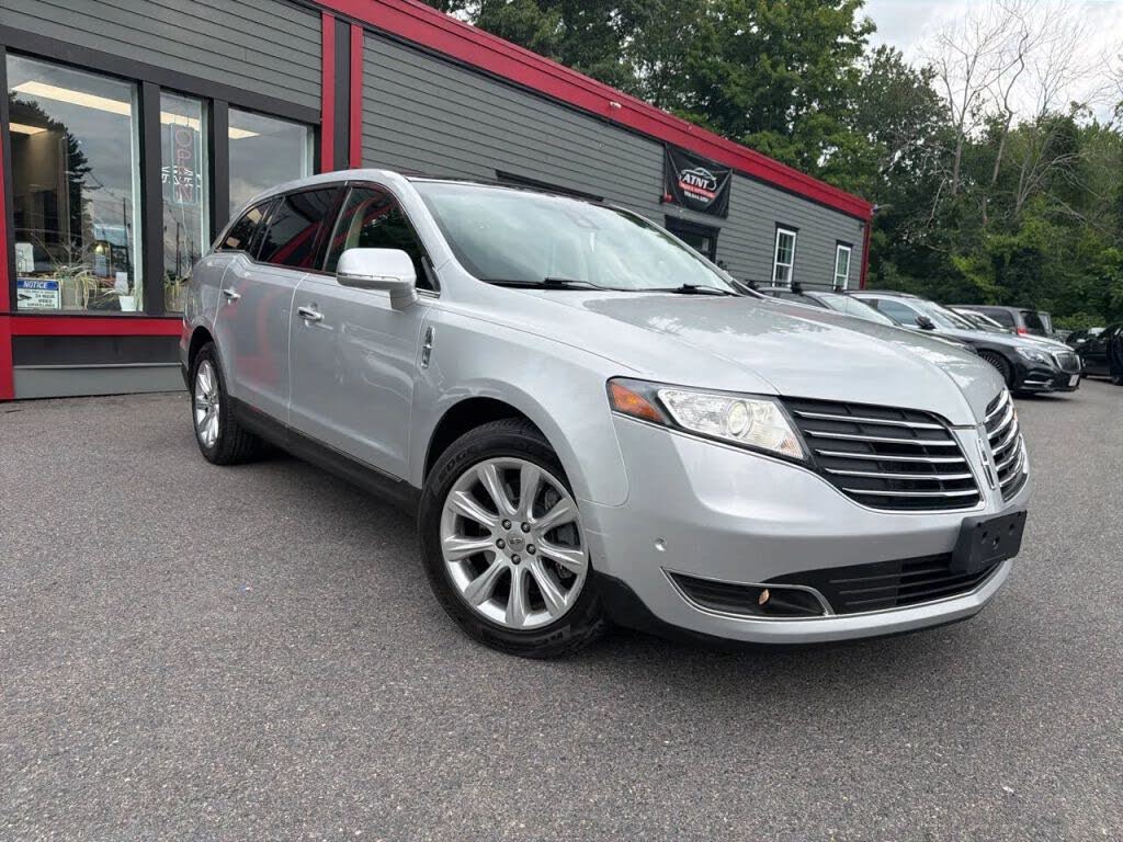 2018 Lincoln MKT Reserve