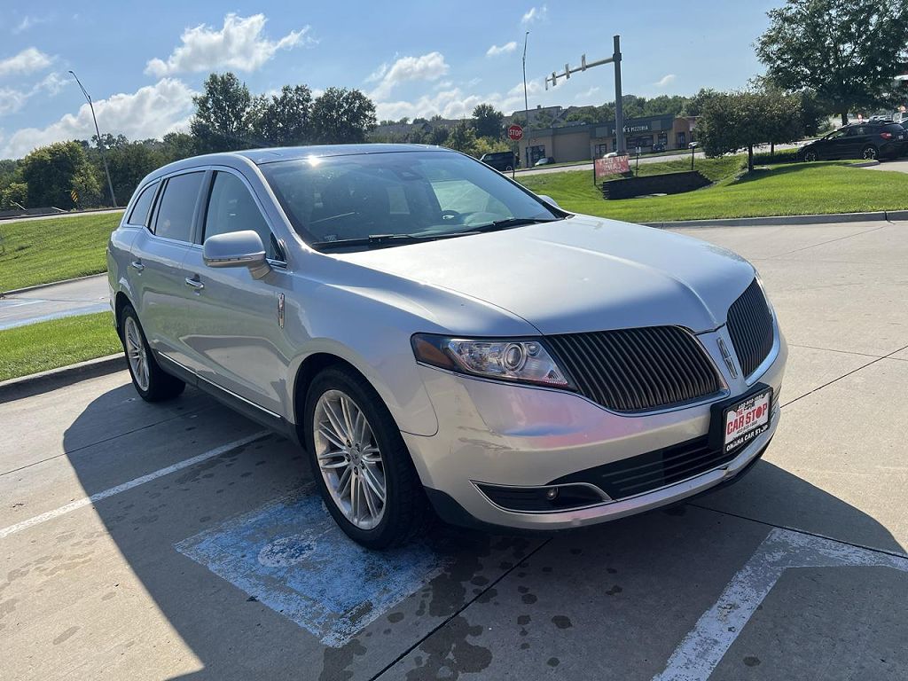 2016 Lincoln MKT