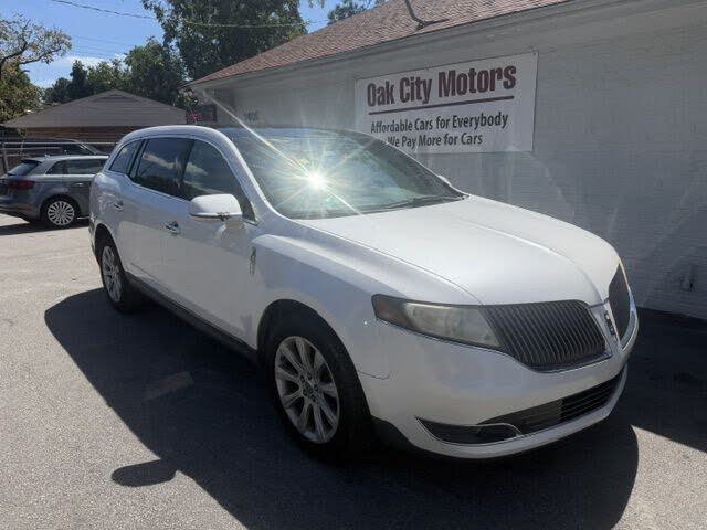 2013 Lincoln MKT