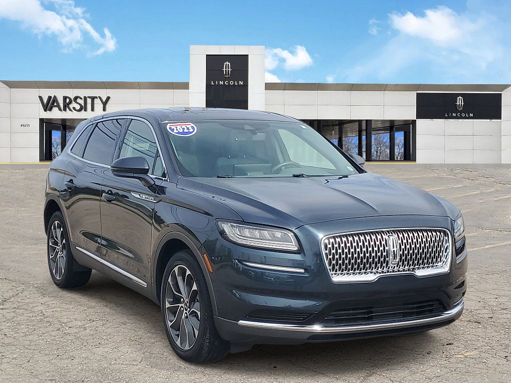 2023 Lincoln Nautilus Reserve