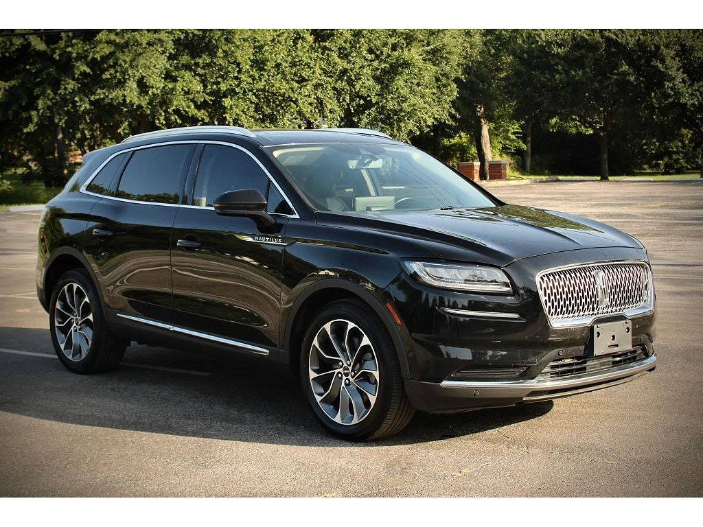 2022 Lincoln Nautilus Reserve