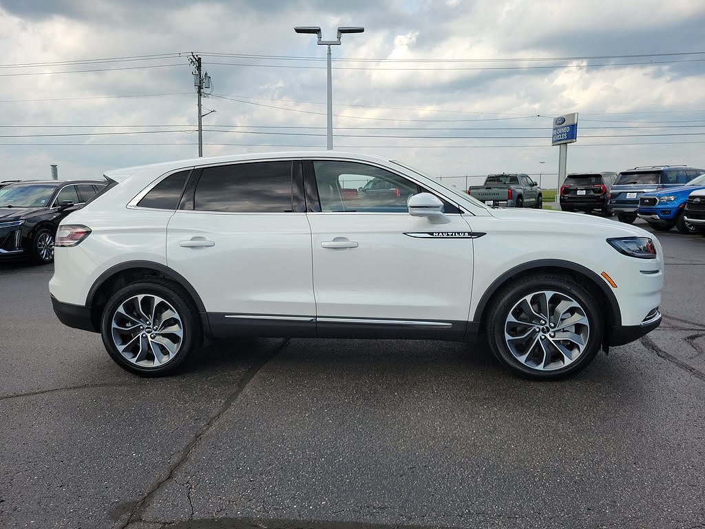 2023 Lincoln Nautilus Reserve