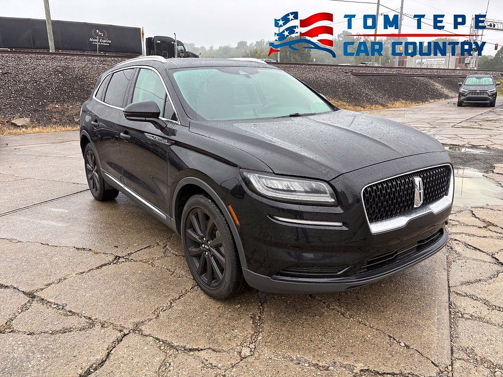 2023 Lincoln Nautilus Reserve
