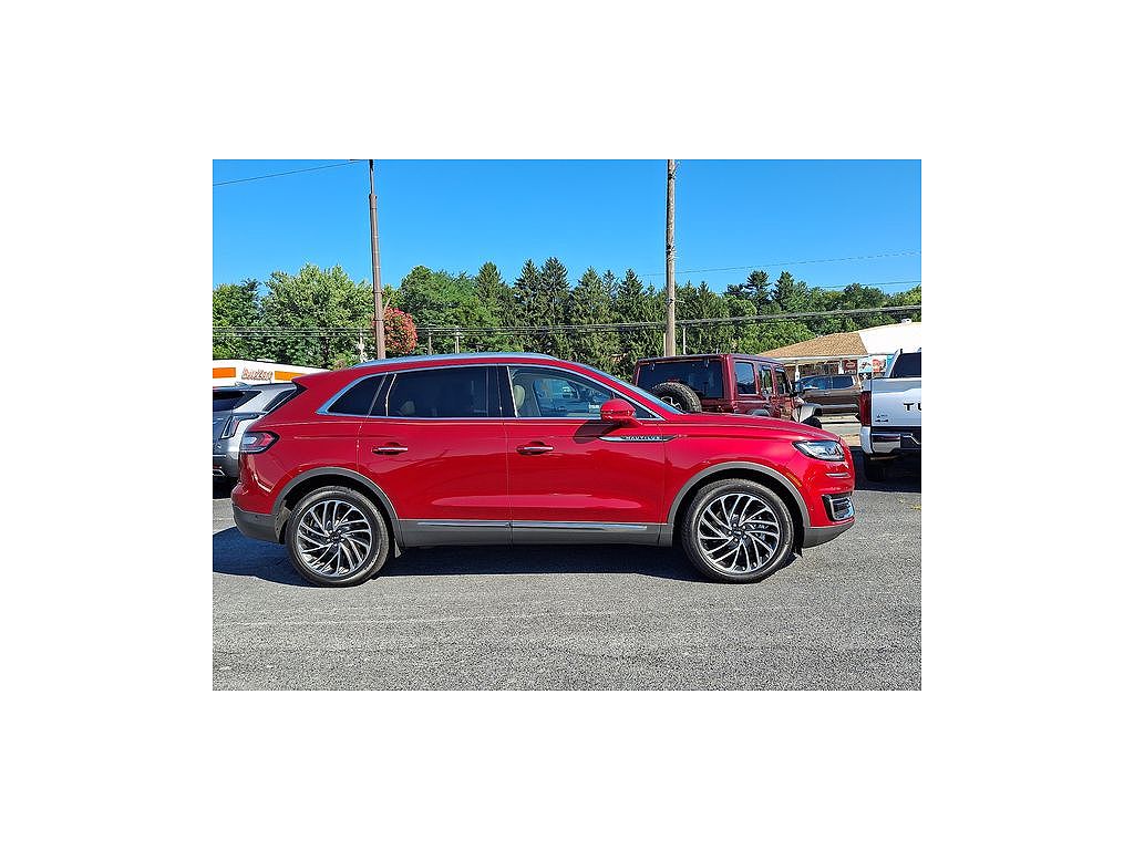 2020 Lincoln Nautilus Reserve