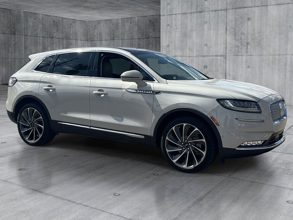 2022 Lincoln Nautilus Reserve