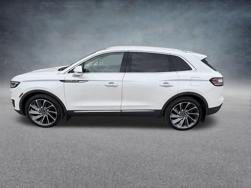 2019 Lincoln Nautilus Reserve