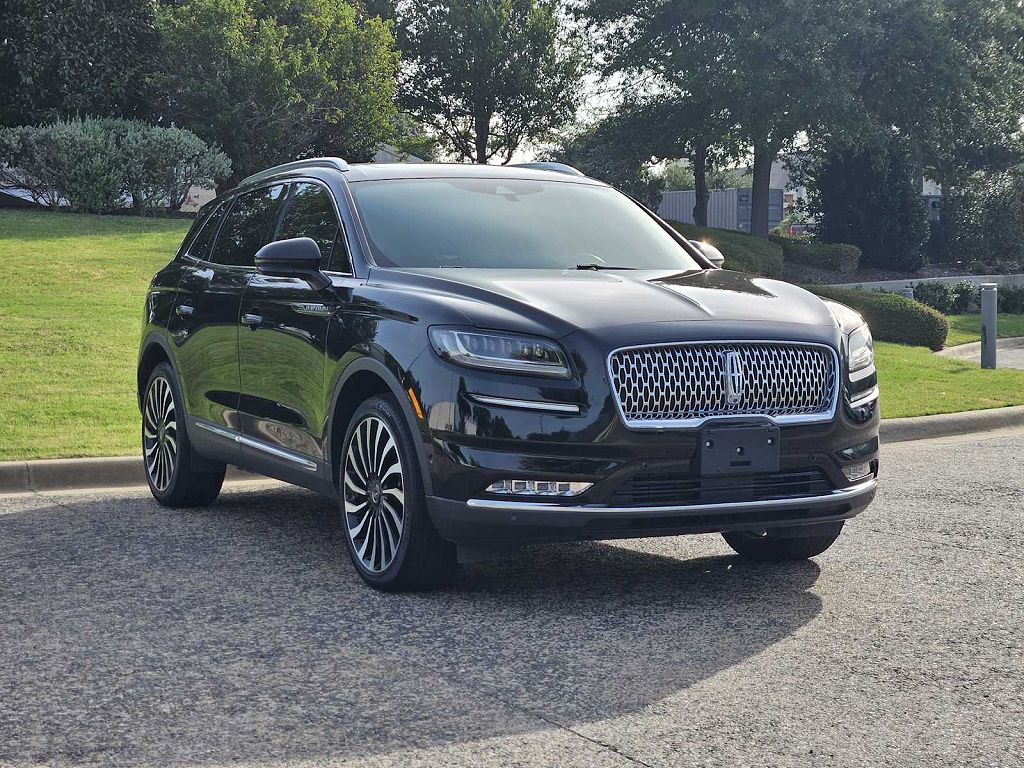 2022 Lincoln Nautilus Black Label