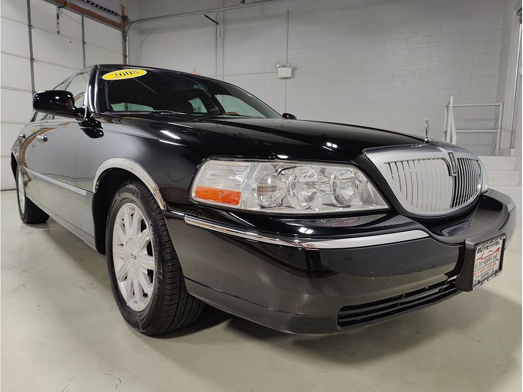2008 Lincoln Town Car Signature Limited