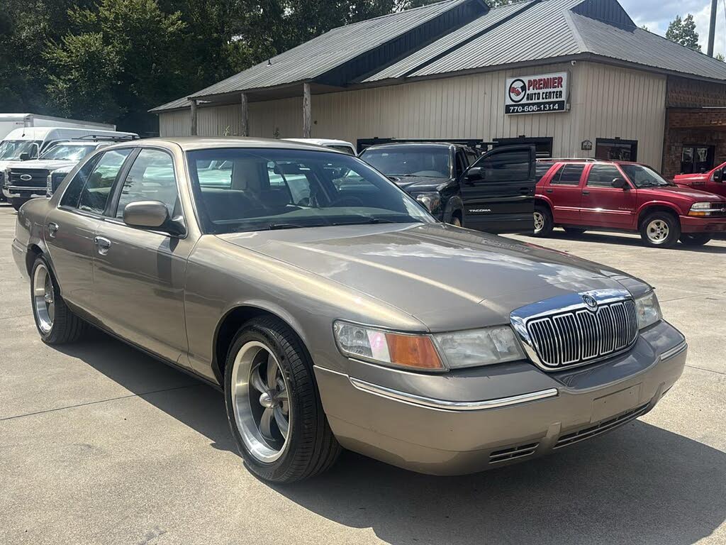 2002 Mercury Grand Marquis GS Convenience