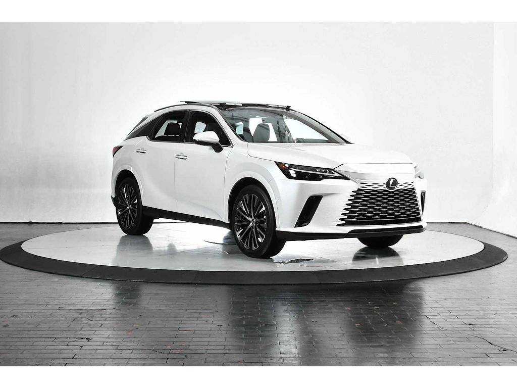 2023 Luxury in White, 11,383 miles for sale in Dallas, TX