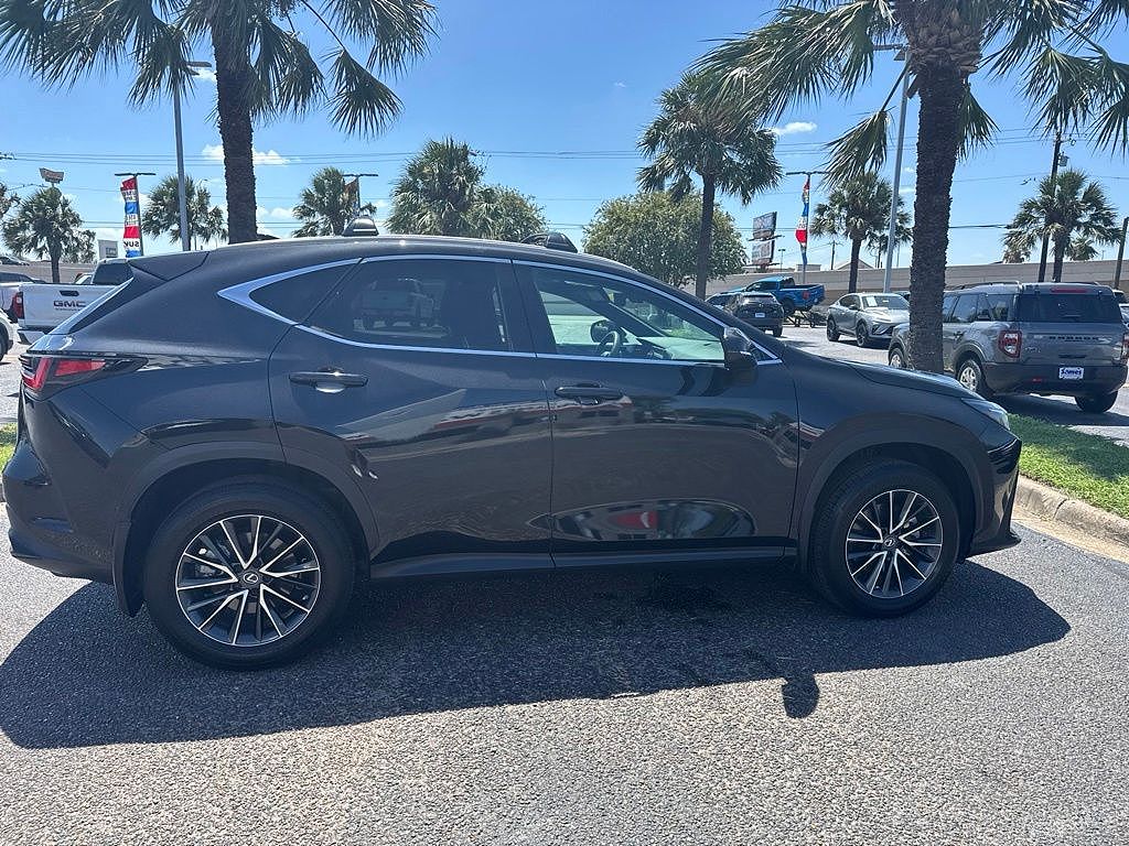 2023 LEXUS NX 250 Premium