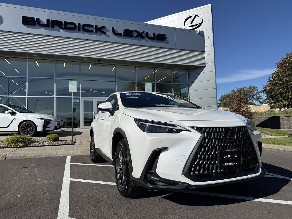 2025 Lexus NX 350 Premium