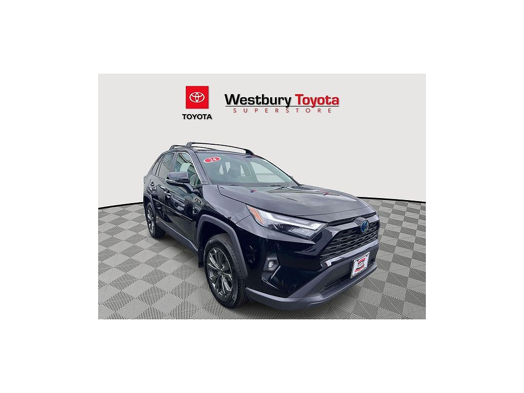 2024 Toyota RAV4 Hybrid XLE Premium