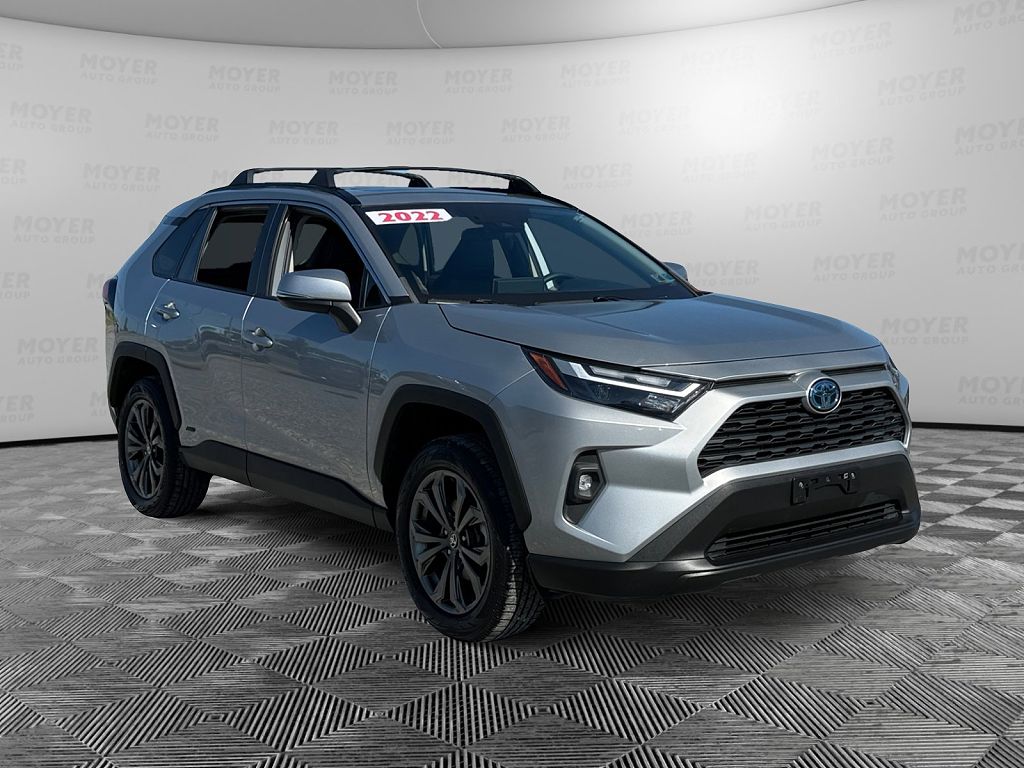 2022 Toyota RAV4 Hybrid XLE Premium