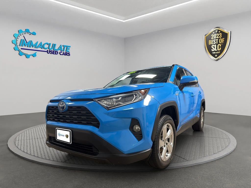 2021 Toyota RAV4 Hybrid XLE Premium
