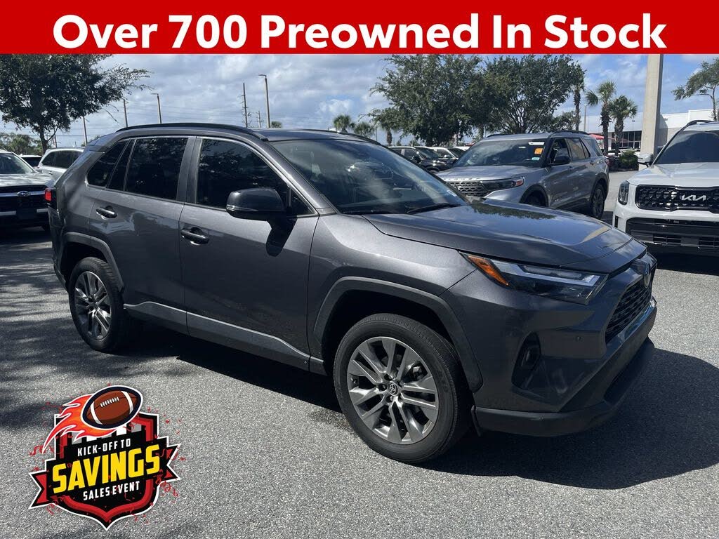 2023 Toyota RAV4 XLE Premium