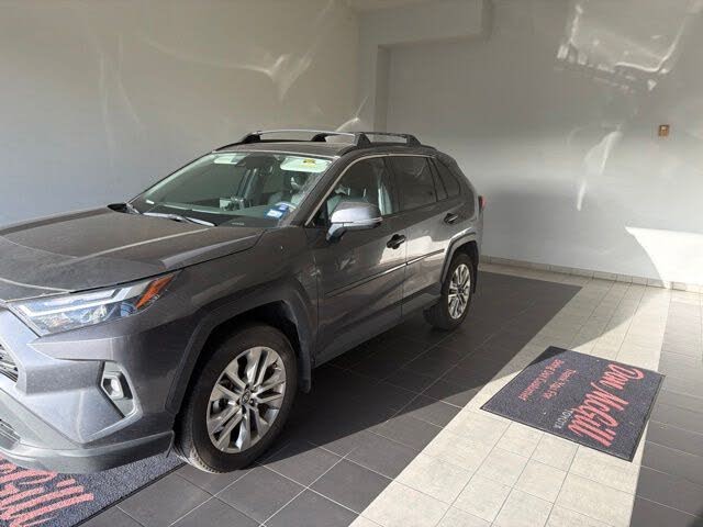 2024 Toyota RAV4 XLE Premium