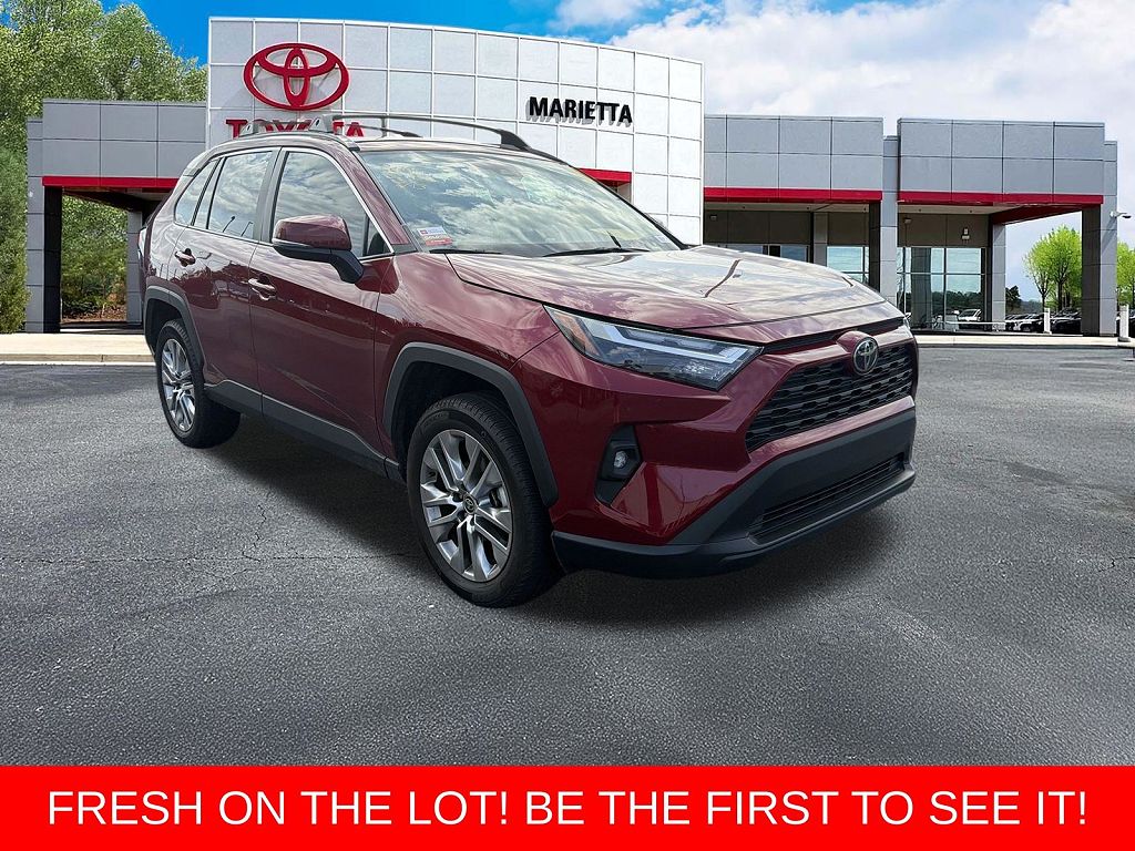 2023 Toyota RAV4 XLE Premium