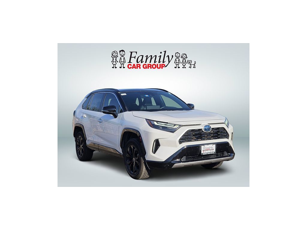 2024 Toyota RAV4 XSE