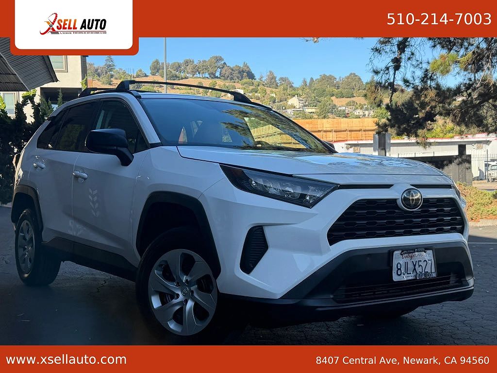 2019 Toyota RAV4 LE