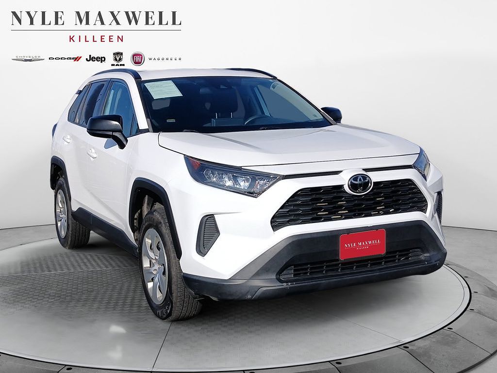2021 Toyota RAV4 LE
