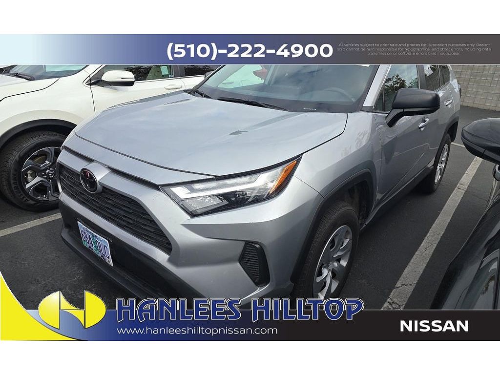 2025 Toyota RAV4 LE