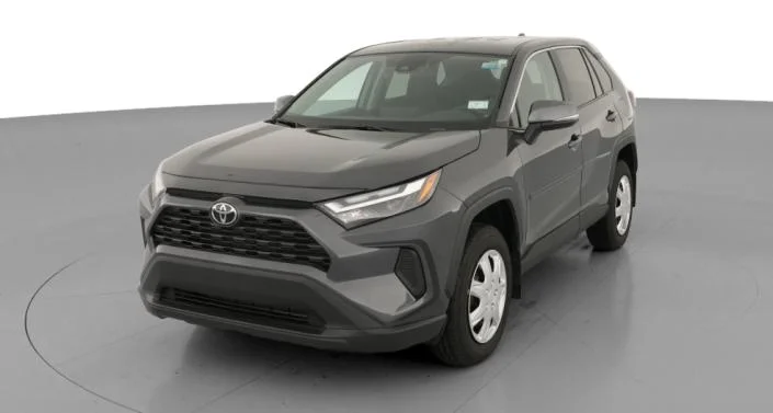 2025 LE in Gray, 2,889 miles