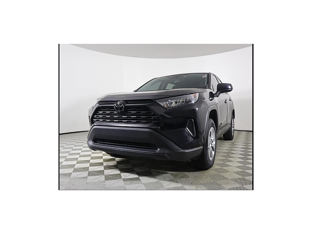 2022 Toyota RAV4 LE